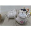 Image 6 : Ten Teapots Antique & Modern & Tea Towel