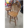 Image 2 : 2 Swivel Bar Stools 4th Drink Match