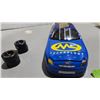 Image 5 : Moog Chassis NASCAR 00 Race Car – Ford Taurus 1/25th Scale in Display Case