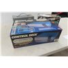 Image 3 : Classic Nintendo in Box, Freedom Stick in Box, Nintendo Cartridge Holder