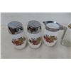 Image 2 : Corning Milk Glass Spice Shakers