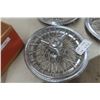 Image 2 : Spoked Hub Caps – Set of 4