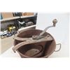 Image 3 : Triple Blade Cabbage Cutter and Universal Bread Maker
