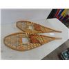 Image 1 : Snowshoes – 42"