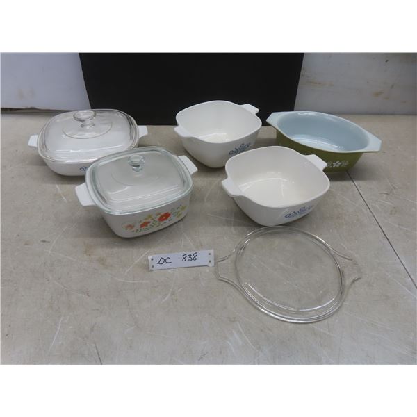 Corningware Casserole Dishes with 2 Lids, and Pyrex Casserole Dish
