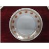 Image 5 : Milk Glass: Salt, Pepper Shakers, Plates, and Vintage Juice Pitcher