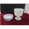 Image 7 : Milk Glass: Salt, Pepper Shakers, Plates, and Vintage Juice Pitcher