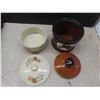 Image 5 : Grindley China: Tea Pots, Gravy Plate, Covered Bowl and More