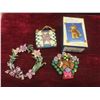 Image 5 : Shelf Decor – Vases, Hallmark Ornament, Blue Mountain Style Pieces and More