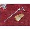 Image 5 : Bailey Glasses, Decanter w/ 2 Cups, NY City Souvenir Perpetual Desk Calendar and More