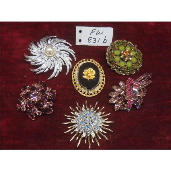 6 Vintage Brooches