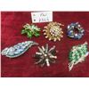 Image 1 : 6 Vintage Brooches, Including 1 Black Alaskan