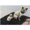 Image 6 : Cat Ornament and Japanese Geisha – Trudeau
