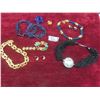Image 1 : Fashion Jewelry – Necklace, Earrings, Beaded Necklace, Brooches, and Gold Tone Chain