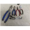 Image 3 : Pliers, Vise Grips, Electric Soldering Iron, Solder, Tin Snips and More