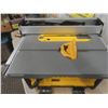 Image 4 : DeWalt Table Saw