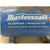 Image 2 : Mastercraft 2-Gallon Air Compressor