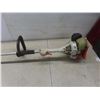 Image 4 : Stihl Gas Weed Trimmer
