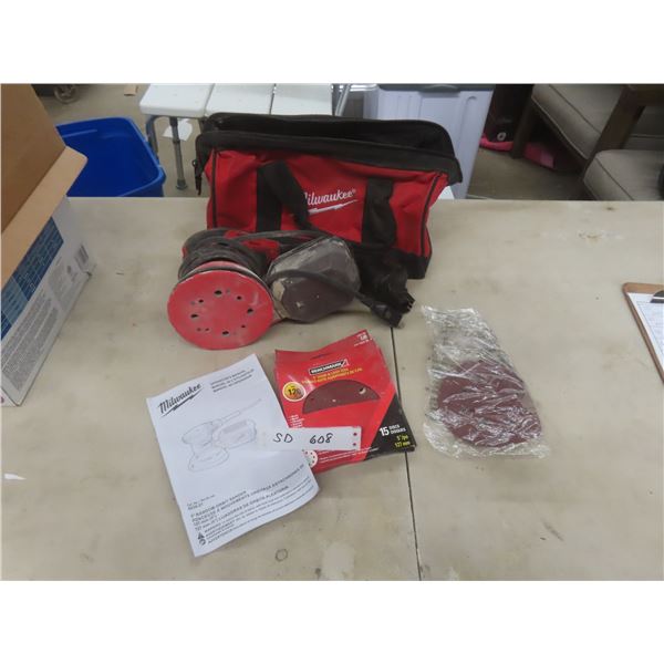 Milwaukee Power 5" Random Orbit Sander w/ Sanding Discs