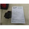 Image 6 : Milwaukee Power 5" Random Orbit Sander w/ Sanding Discs