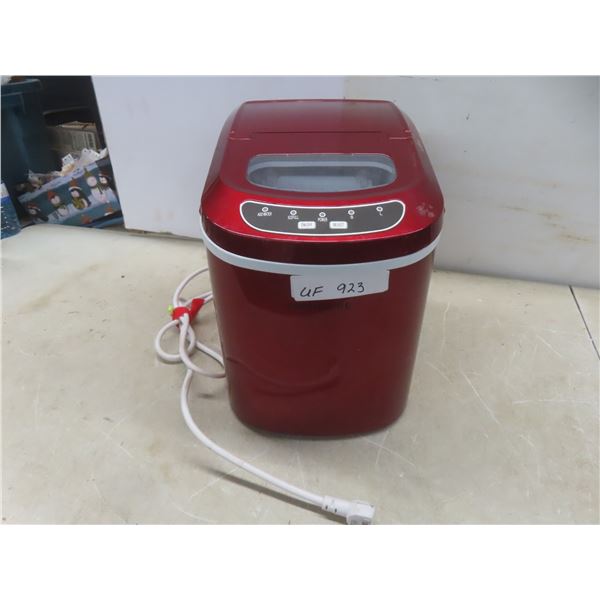 Frigidaire Ice Maker
