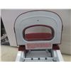 Image 5 : Frigidaire Ice Maker