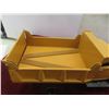 Image 11 : Ertl 1946 Chevy Dump Truck – 1/16 Scale, Needs TLC, Front Wheel Broken Off