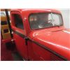 Image 13 : 1941 Plymouth Pickup Truck – 1/24 Scale, Wooden-Style Stake Bed, Broken Axle and Missing Side View