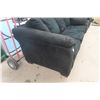 Image 2 : Couch/Hide-a-Bed – 84" Wide
