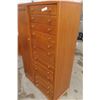 Image 12 : 4-Piece Oak Bedroom Set – Dresser 29" x 66" x 18" and Tri Mirror 45" x 51" +