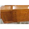 Image 5 : 4-Piece Oak Bedroom Set – Dresser 29" x 66" x 18" and Tri Mirror 45" x 51" +