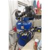 Image 6 : Campbell Hausfeld 6HP 60-Gallon Upright Air Compressor