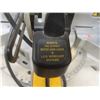 Image 12 : DeWalt 10" Sliding Dual Bevel Mitre Saw — Model DW717