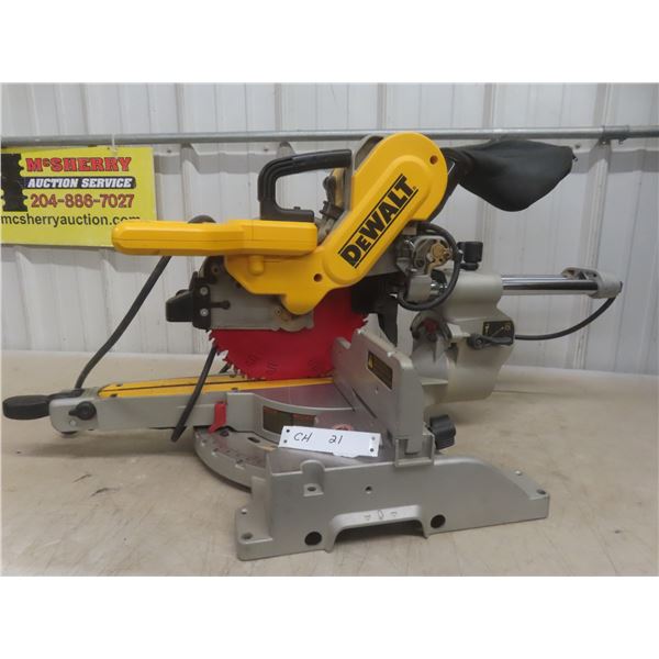 DeWalt 10" Sliding Dual Bevel Mitre Saw — Model DW717