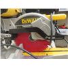 Image 7 : DeWalt 10" Sliding Dual Bevel Mitre Saw — Model DW717