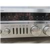 Image 6 : Realistic STA-110 AM/FM Stereo Receiver