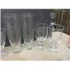 Image 5 : Collection of Glassware