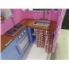 Image 11 : One Generation Pink Camper — 20×24×11½