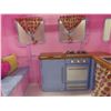 Image 8 : One Generation Pink Camper — 20×24×11½