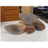 Image 3 : Cowboy Hat — Size Medium — and Cowboy Boots — Size 10½
