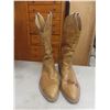 Image 6 : Cowboy Hat — Size Medium — and Cowboy Boots — Size 10½