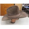 Image 7 : Cowboy Hat — Size Medium — and Cowboy Boots — Size 10½