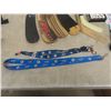 Image 4 : Winnipeg Jets Novelty Plate, 4 Hockey Stick Blades, Jets Lanyards, Mini Hockey Stick, and More
