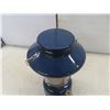 Image 4 : Coleman Blue Lantern — Model 621A