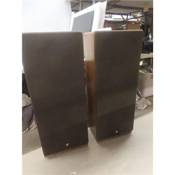 2 Sansui "The Tower" Speakers — Model S-10004