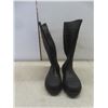 Image 4 : New Steel Toe Rubber Boots — Size 12