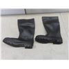 Image 4 : New Steel Toe Rubber Boots — Size 10