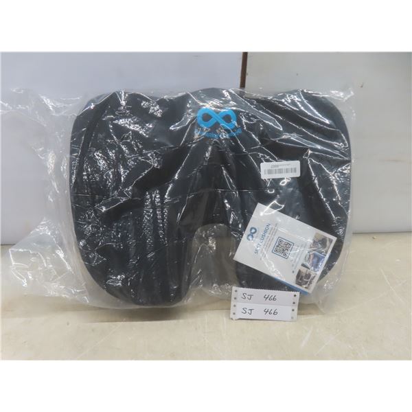 Gel Seat Cushion — New or Store Return