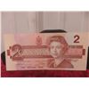 Image 2 : 3 1986 Canadian $2 Bills, Crisp