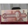 Image 6 : 3 1986 Canadian $2 Bills, Crisp
